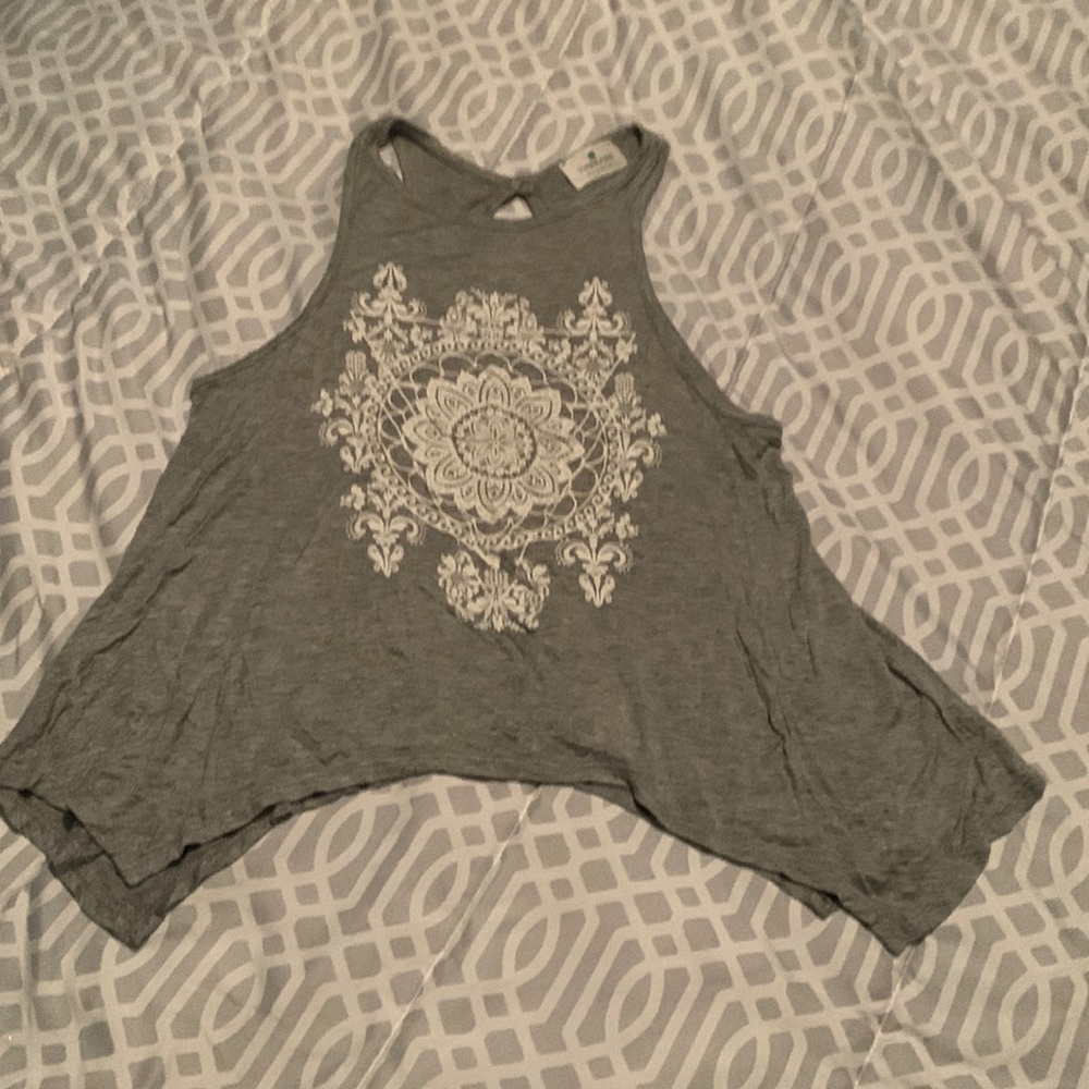 EUC mandala shark bite hem tank